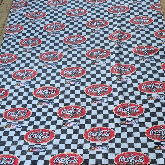 Coca Cola Black and White Blanket Retro Style - Picture 1 of 2